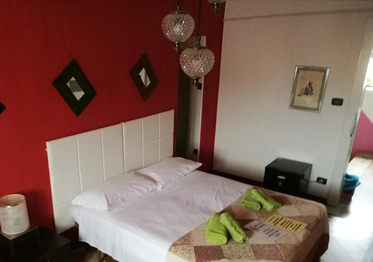 B&B Porta Appia Imola Phòng bức ảnh